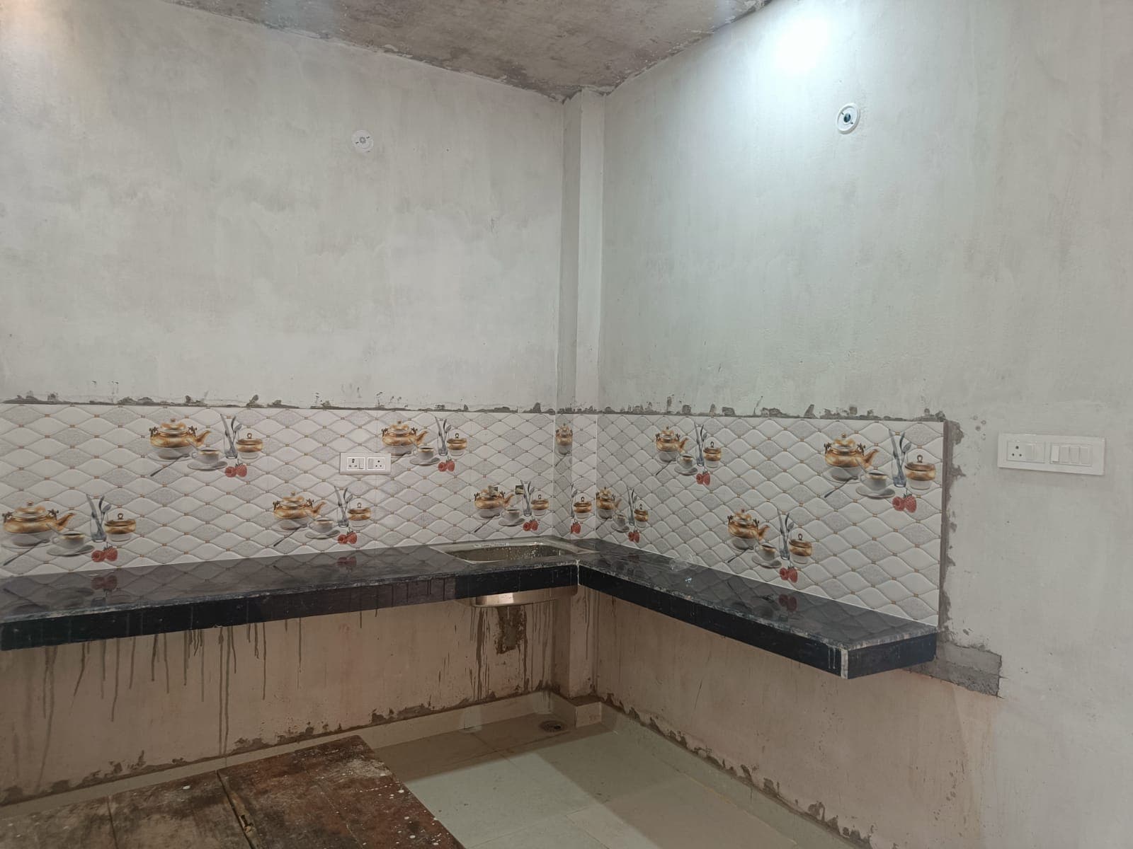 Modern 2BHK near Metro | Fully Furnished | Family Preferred - 1